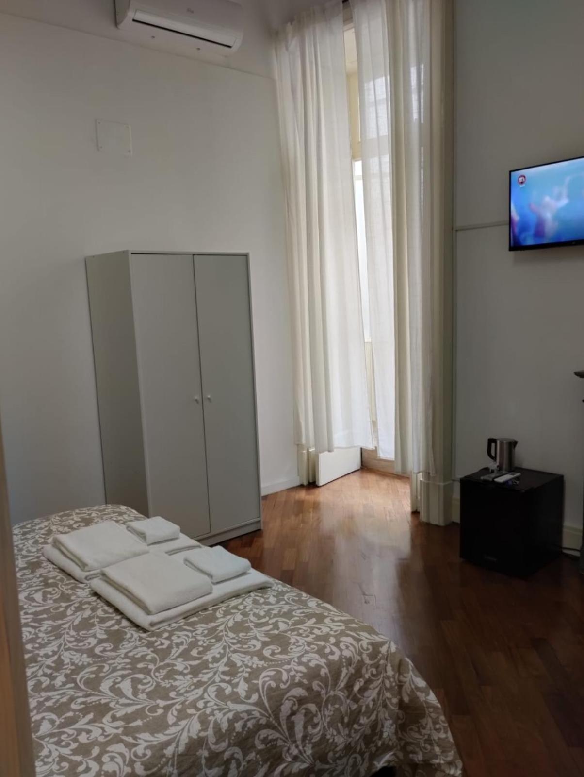 Residence E Appartamenti Cavallerizza Neapol Exteriér fotografie
